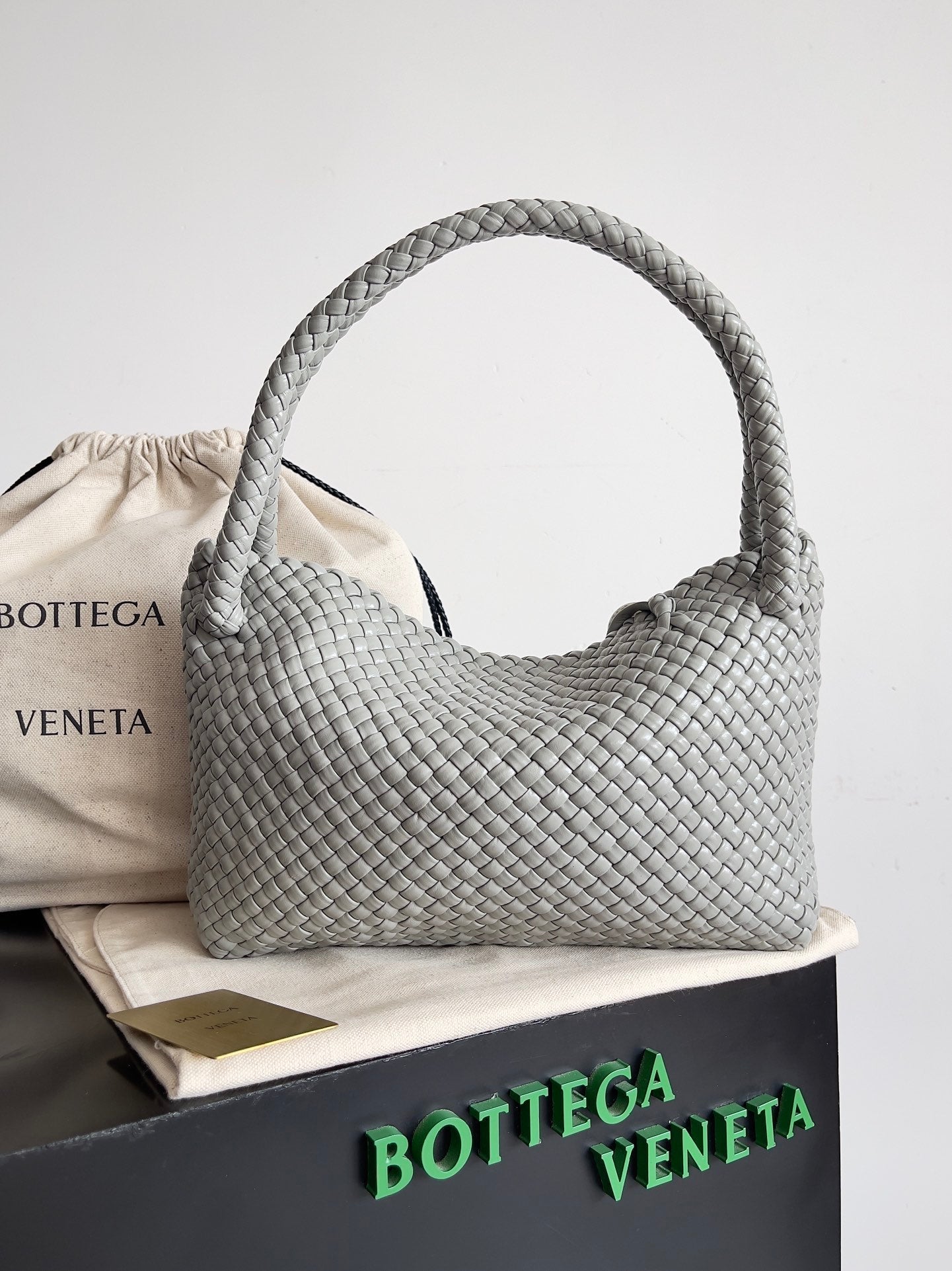 TOSCA SHOULDER BAG 27 IN AGATE GREY LAMBSKIN WITH DALMATA STONE DETAIL